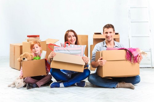 Man With Van Petersham pricing overview with transparent moving quote details