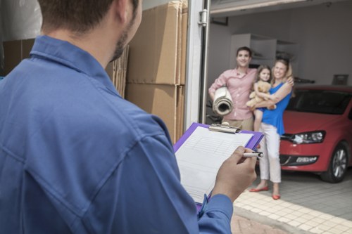 Moving truck service for homes and apartments in Petersham