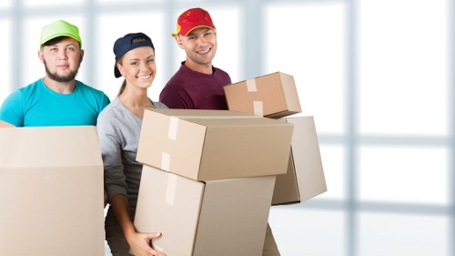 Local removals team supporting business and home transport in Petersham