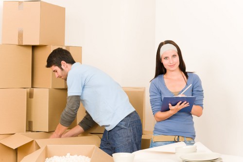 Local movers handling access challenges in an inner-west street